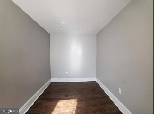 Building Photo - 3114 W Gordon St