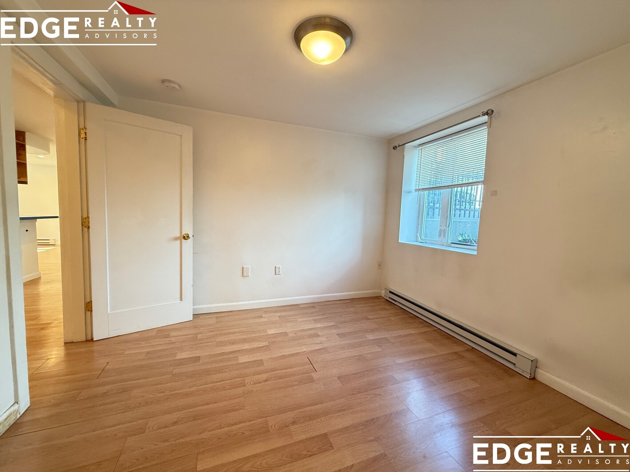 Building Photo - 43 May St