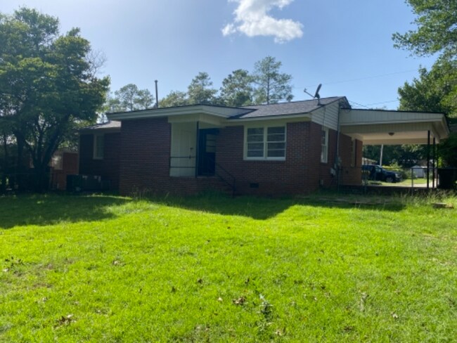 Building Photo - 1606 Winter St