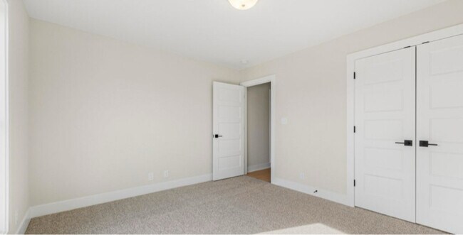 Building Photo - 12118 Cypress Ridge Dr