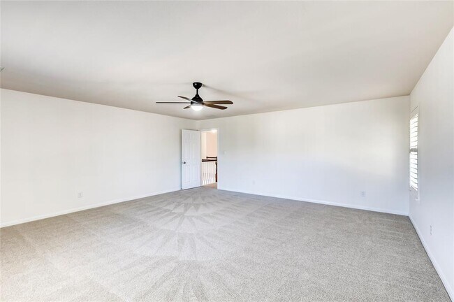 Building Photo - 15617 Pumpkin Ridge Dr