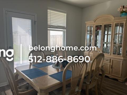 Building Photo - 552 Longmount Cv