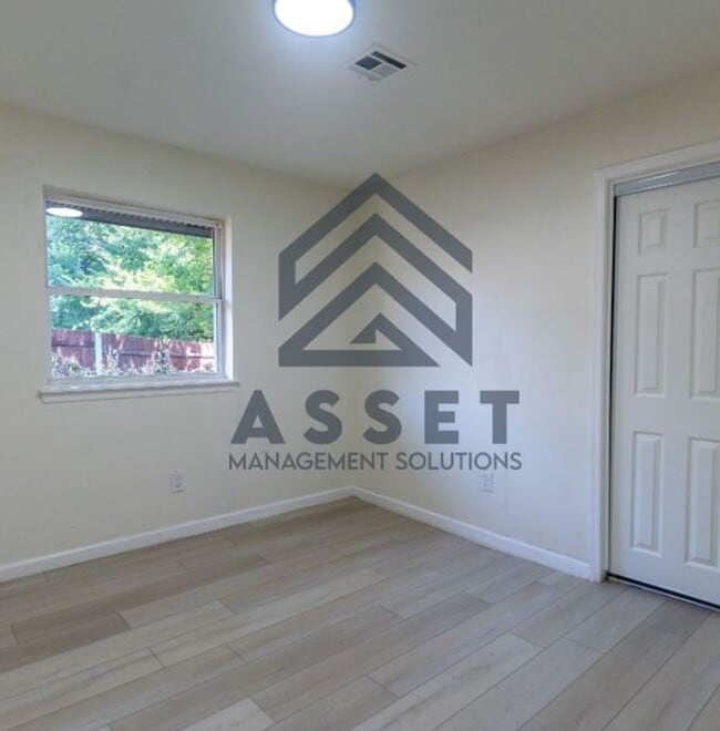 Building Photo - Rent to Own Available in Edmond, Ok!