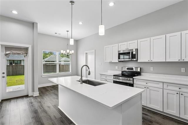 Building Photo - 60407 Vermillion Dr