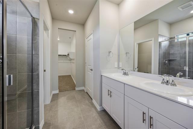 Building Photo - 4018 Sandstone Dr