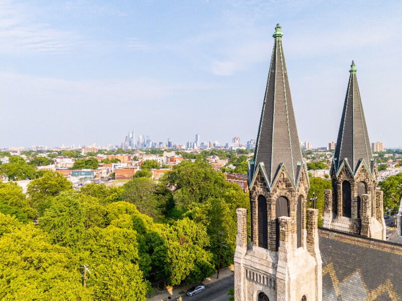 Building Photo - 1030 N 48th St