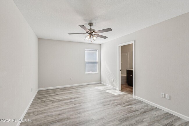 Building Photo - 5453 Wabash Blvd