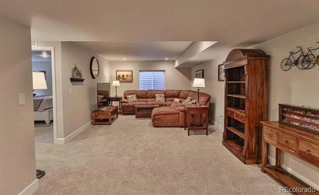 Building Photo - 6652 Golden Briar Ln