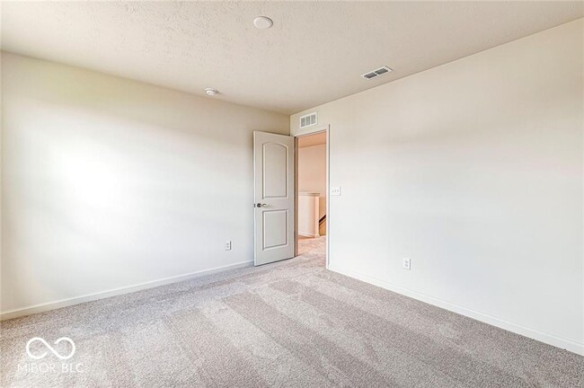 Building Photo - 5420 Laurel Crest Run