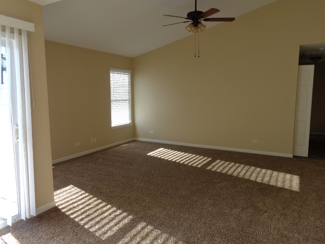 Building Photo - 801 Woodbine Ln