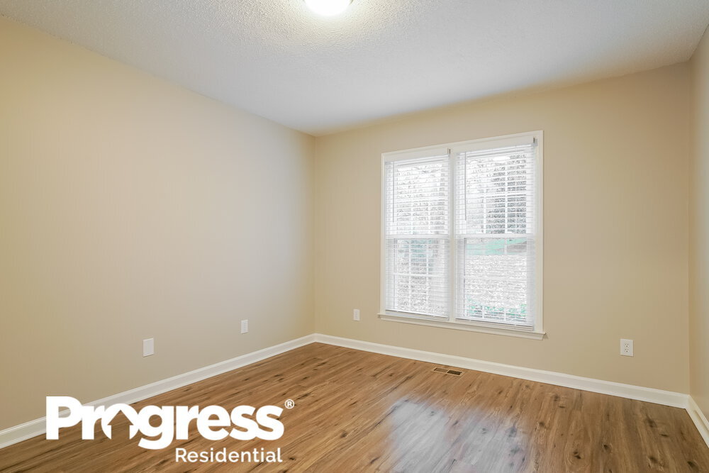 Building Photo - 506 Tyler Run Dr