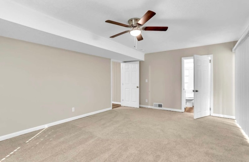 Building Photo - 3640 W Potomac Dr