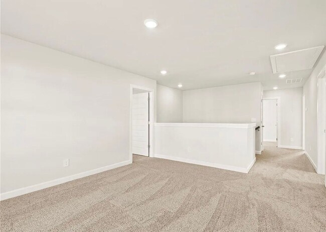 Building Photo - Beautiful 4/3 Available Now!