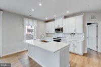 Building Photo - 1669 Bandit Loop