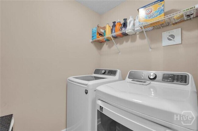 Building Photo - 23 Veranda Trail