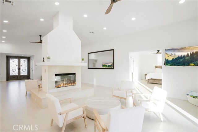 Building Photo - 68135 Tachevah Dr