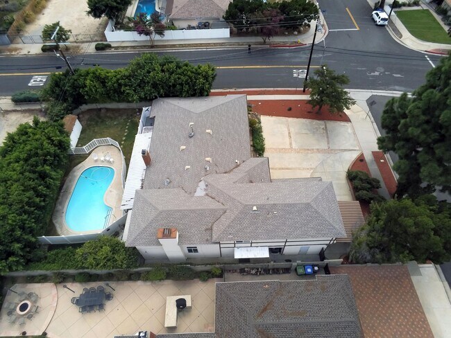 Building Photo - 18624 Kenya St