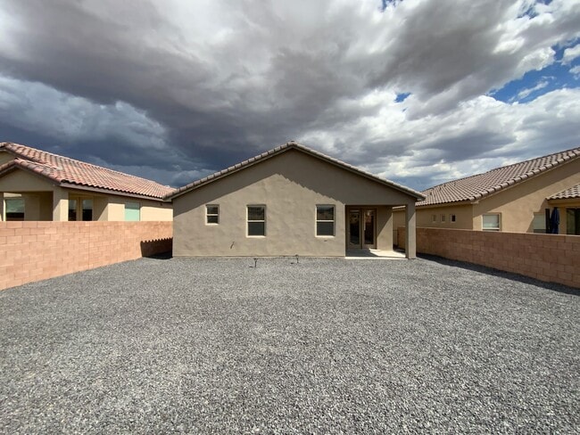 Building Photo - Beautiful New Construction Single Story Ho...
