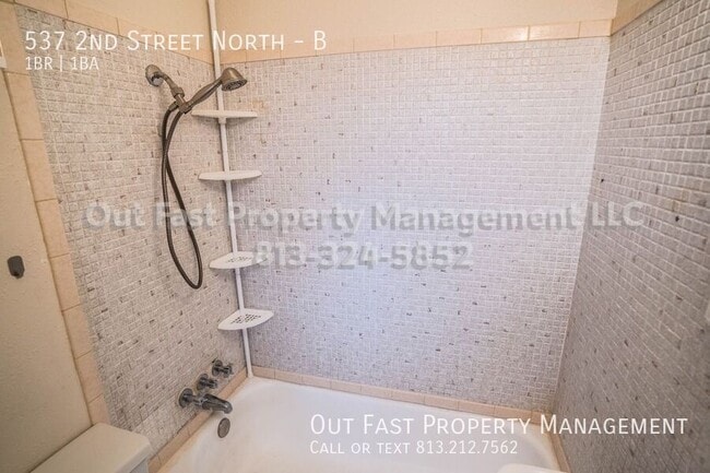 Building Photo - 537 2nd St N