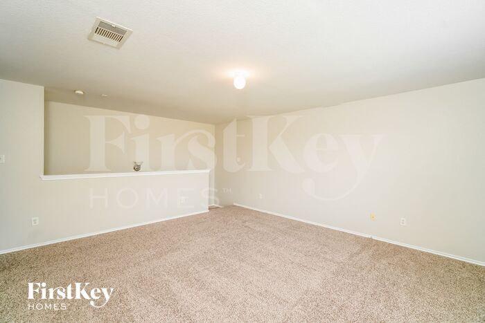 Building Photo - 6026 Ironmill Creek