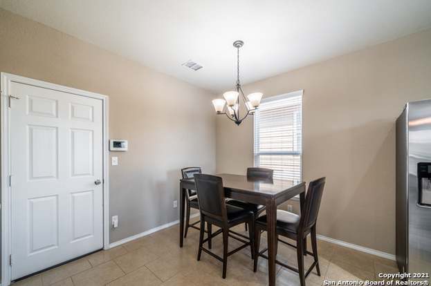 Building Photo - 10130 Castello Cyn