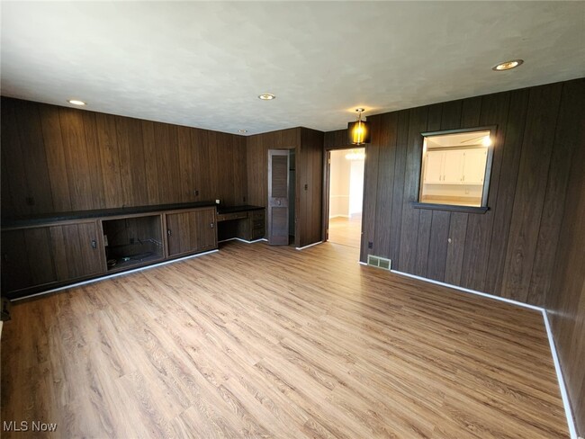 Building Photo - 4093 Bexley Blvd