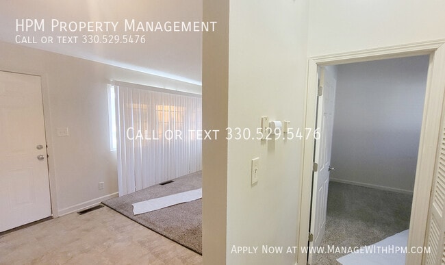 Building Photo - 2381 Newton-