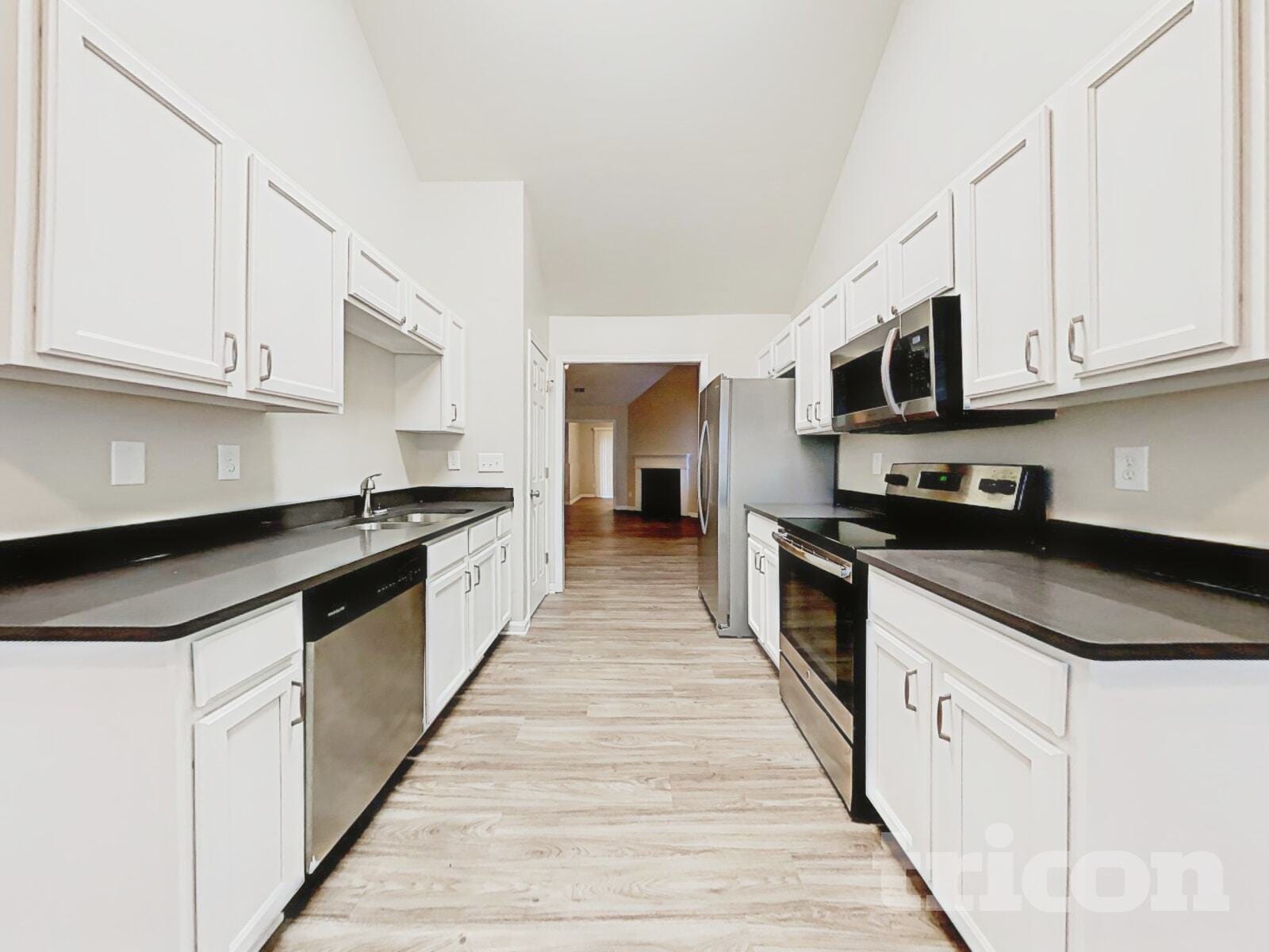 Building Photo - 7715 Hidden Creek Dr