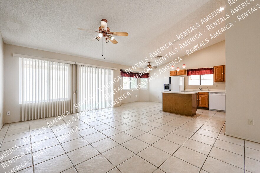 Building Photo - 2720 Leisure World