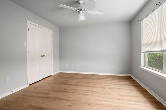 Building Photo - 11911 Chetman Dr