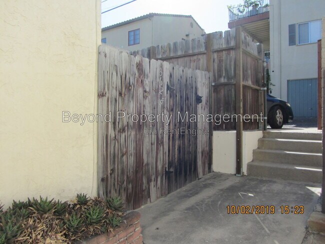 Building Photo - 3628 Florida St