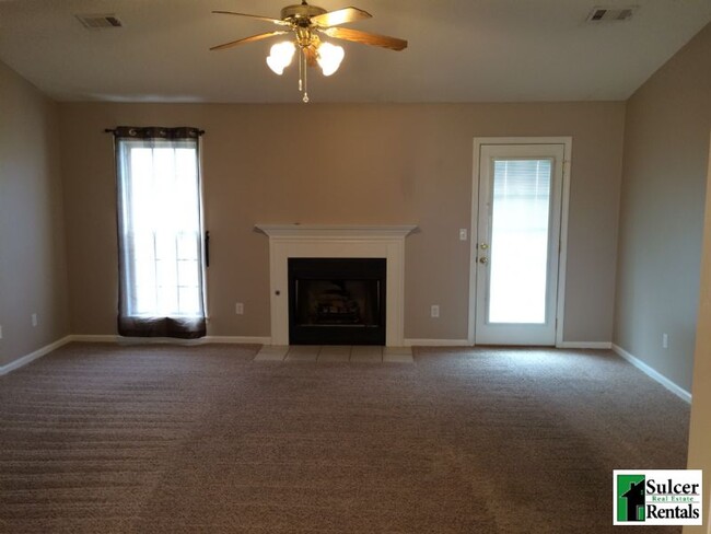 Building Photo - 3BR 2BA in Windsor Landing; Brookland Scho...