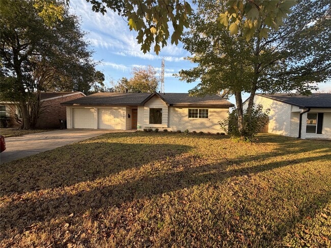 Building Photo - 6026 Willowbend Blvd