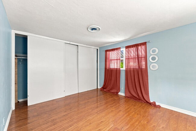 Building Photo - 4031 NW 7th Ave