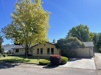 Building Photo - 2224 N Bryson Rd