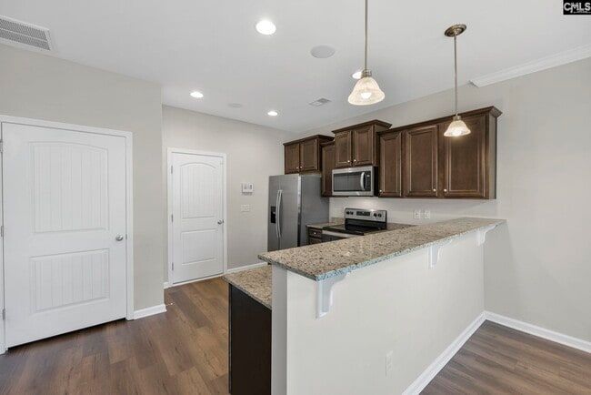 Building Photo - 493 Dawsons Park Wy