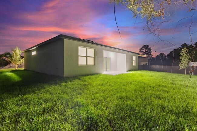 Building Photo - 3327 Trapper Ln