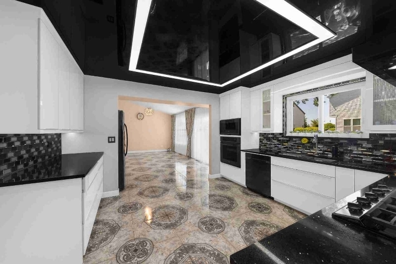 Building Photo - 264 N Southport Rd