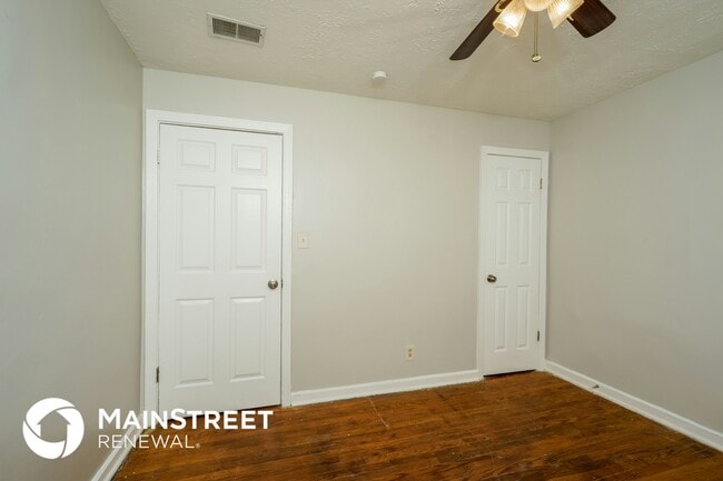 Building Photo - 1805 Wenatchee Pl