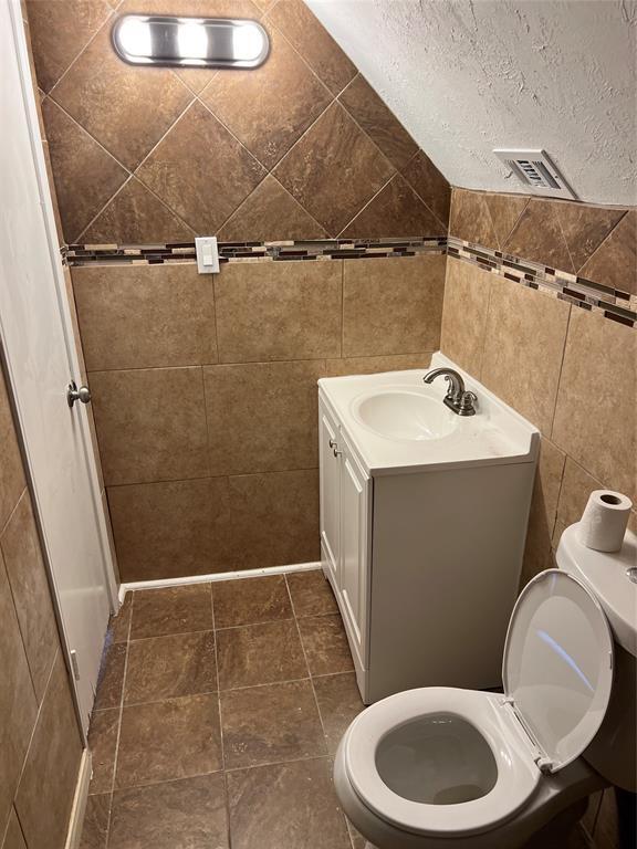 Building Photo - 460 Belvedere Dr