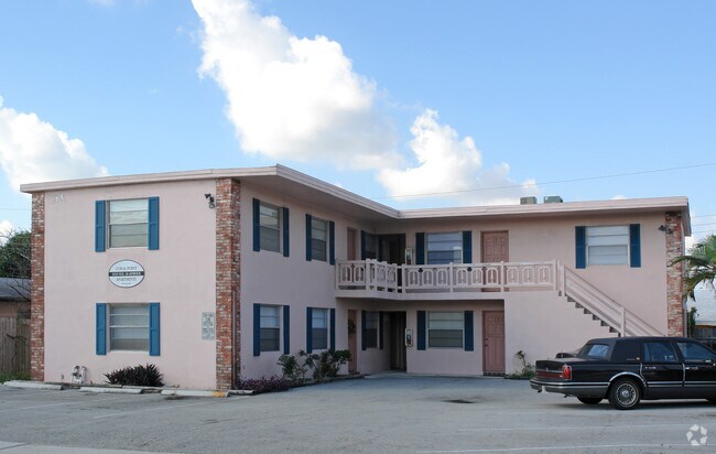 Primary Photo - Coral Point