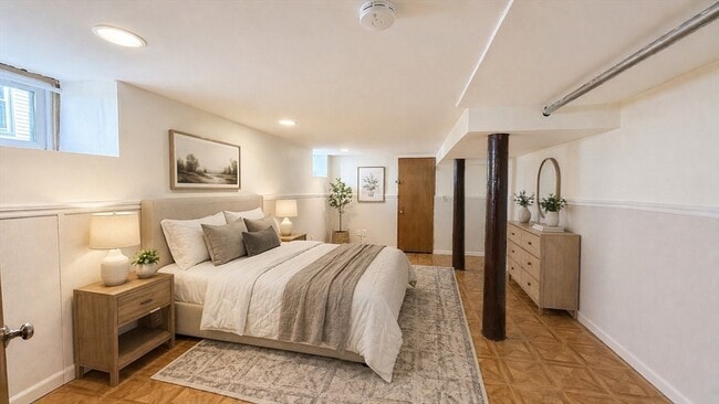 Building Photo - 86 Howard St