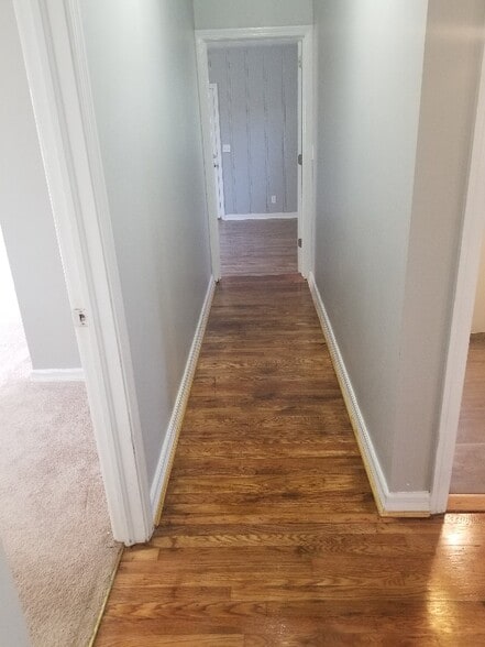 Building Photo - 112 Lancaster St