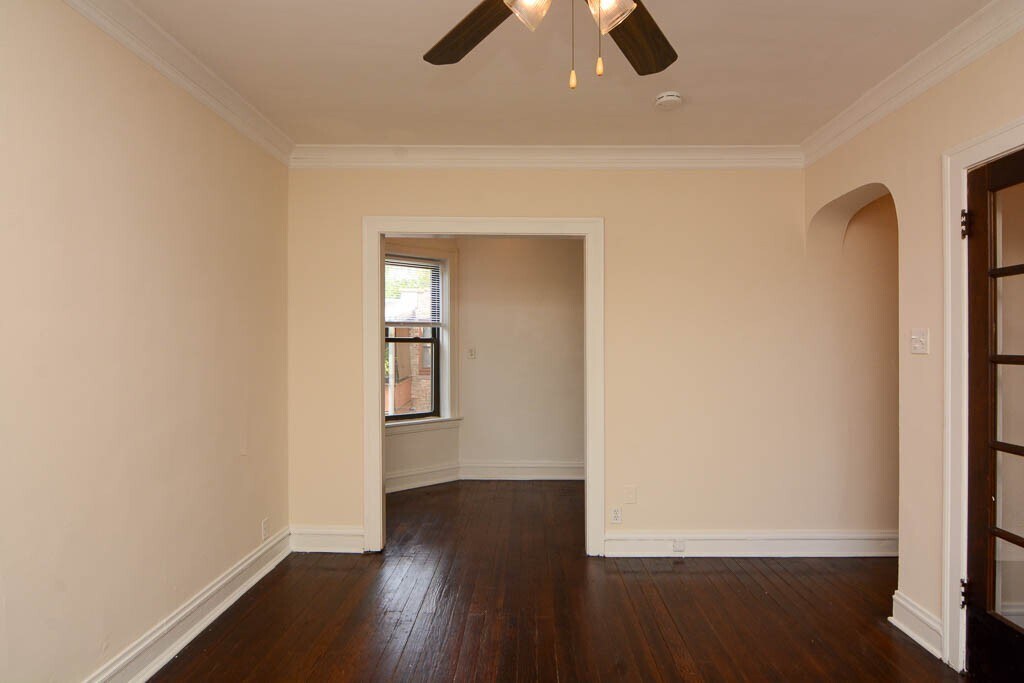 Building Photo - 4752 N Paulina St