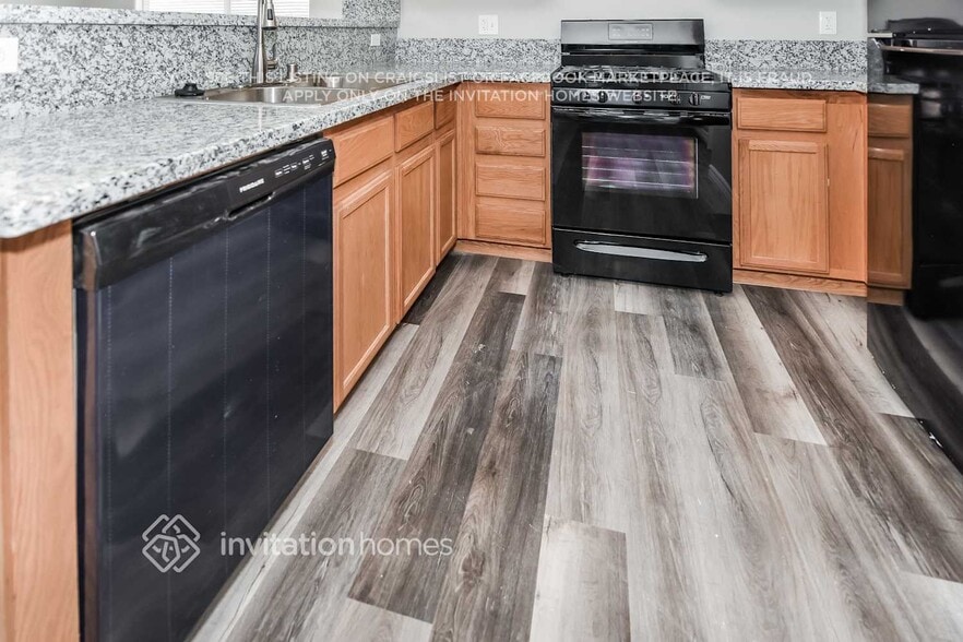 Building Photo - 1012 Monte De Oro Ave