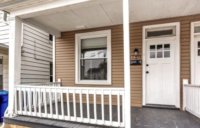 Building Photo - Bright 4 Bedroom, 1.5 Bath Home in Enola Pa!