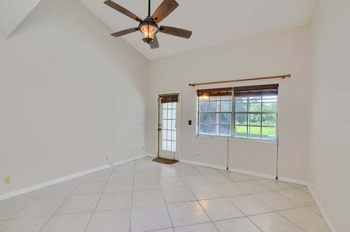 Building Photo - 22552 Middletown Dr
