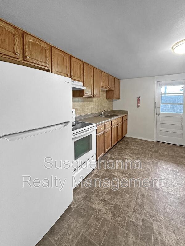 Building Photo - 2 Arwin Dr