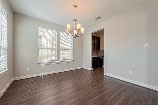 Building Photo - 2310 Dalton Trl