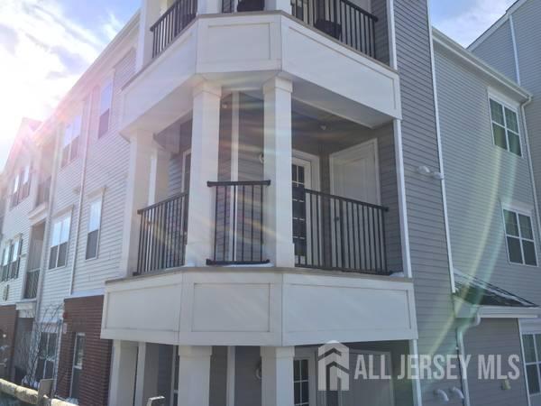 Building Photo - 454 Gawron Ct